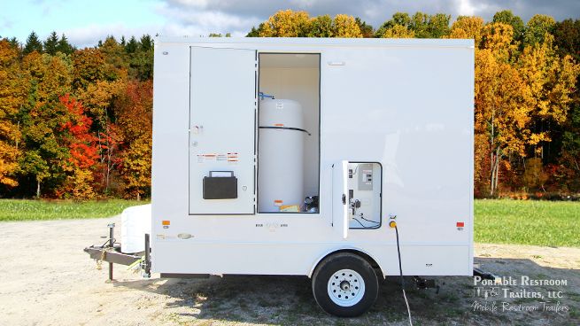 2 Station Shower Trailer with Sinks - 4 Season Package