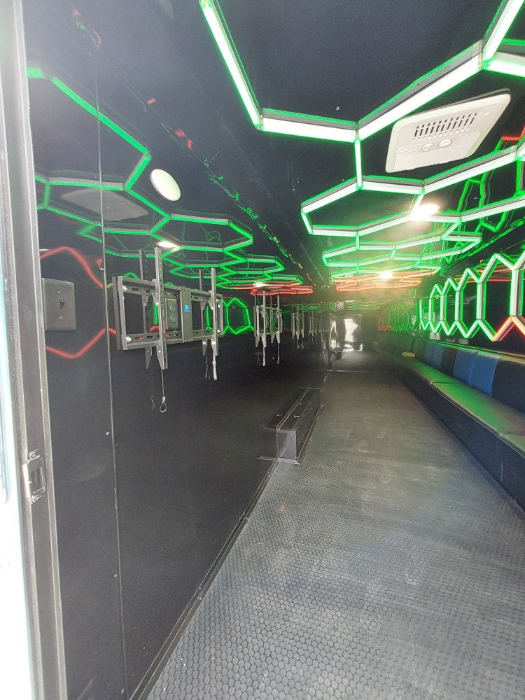 8.5X24 GAME TRAILER FULLY LOADED 2026 Quality Cargo