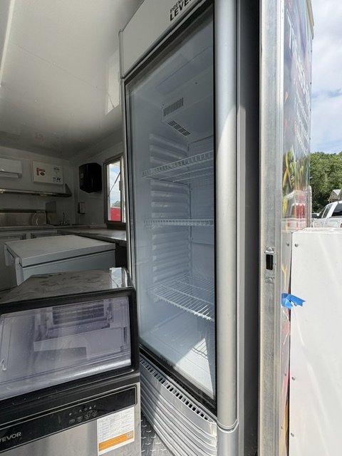 USED 8.5X12 Food Trailer W/ Prep Table , 2 Refrigerators , Minisplit A/C, Triple Sink, Concession Window 2026 Quality Cargo Trailers