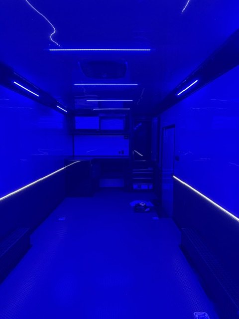 8' 6"x28' Race Trailer 2025 Spartan
