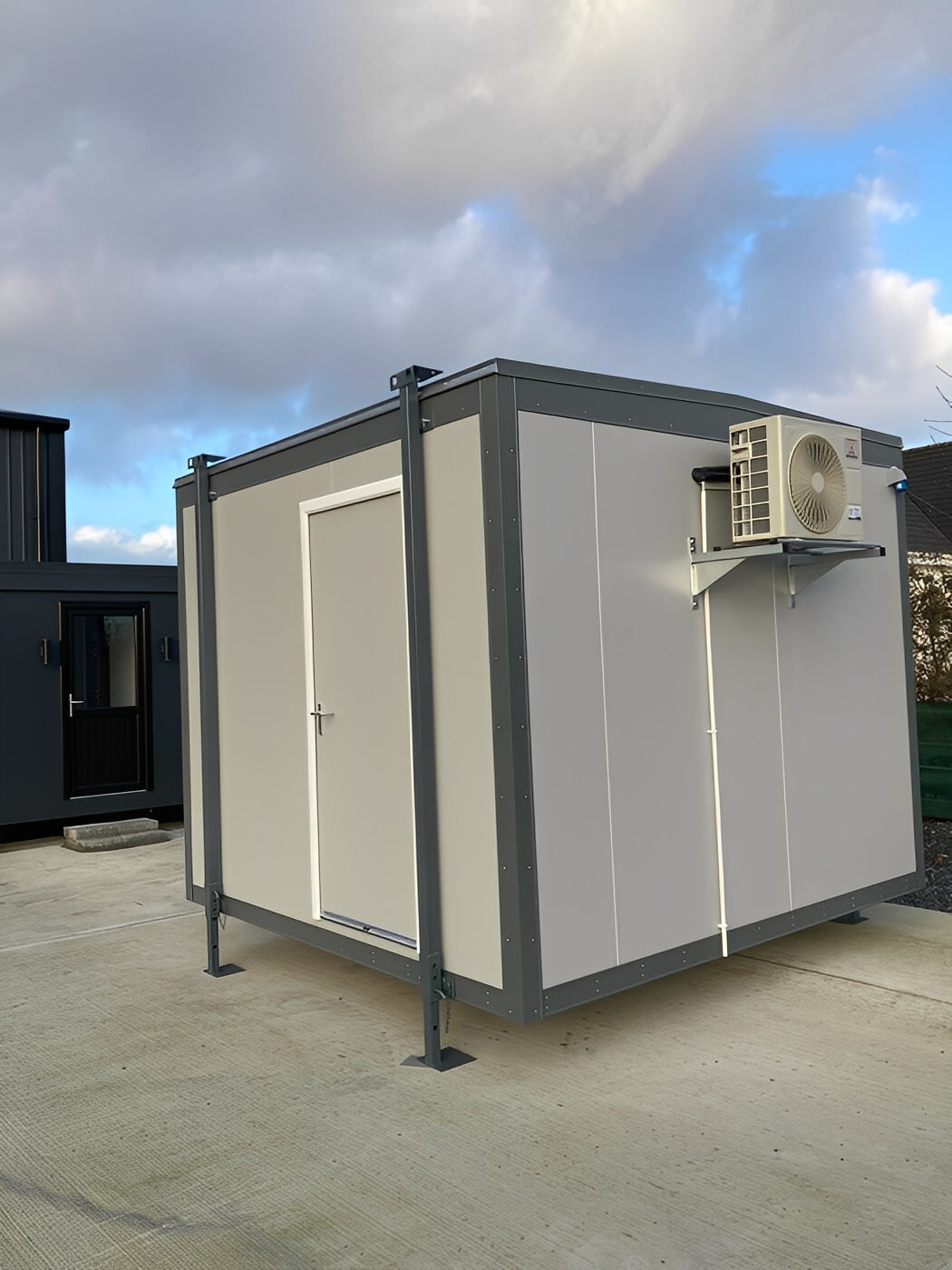 10ft x 10ft Jackleg Site Cabin with Air Conditioning