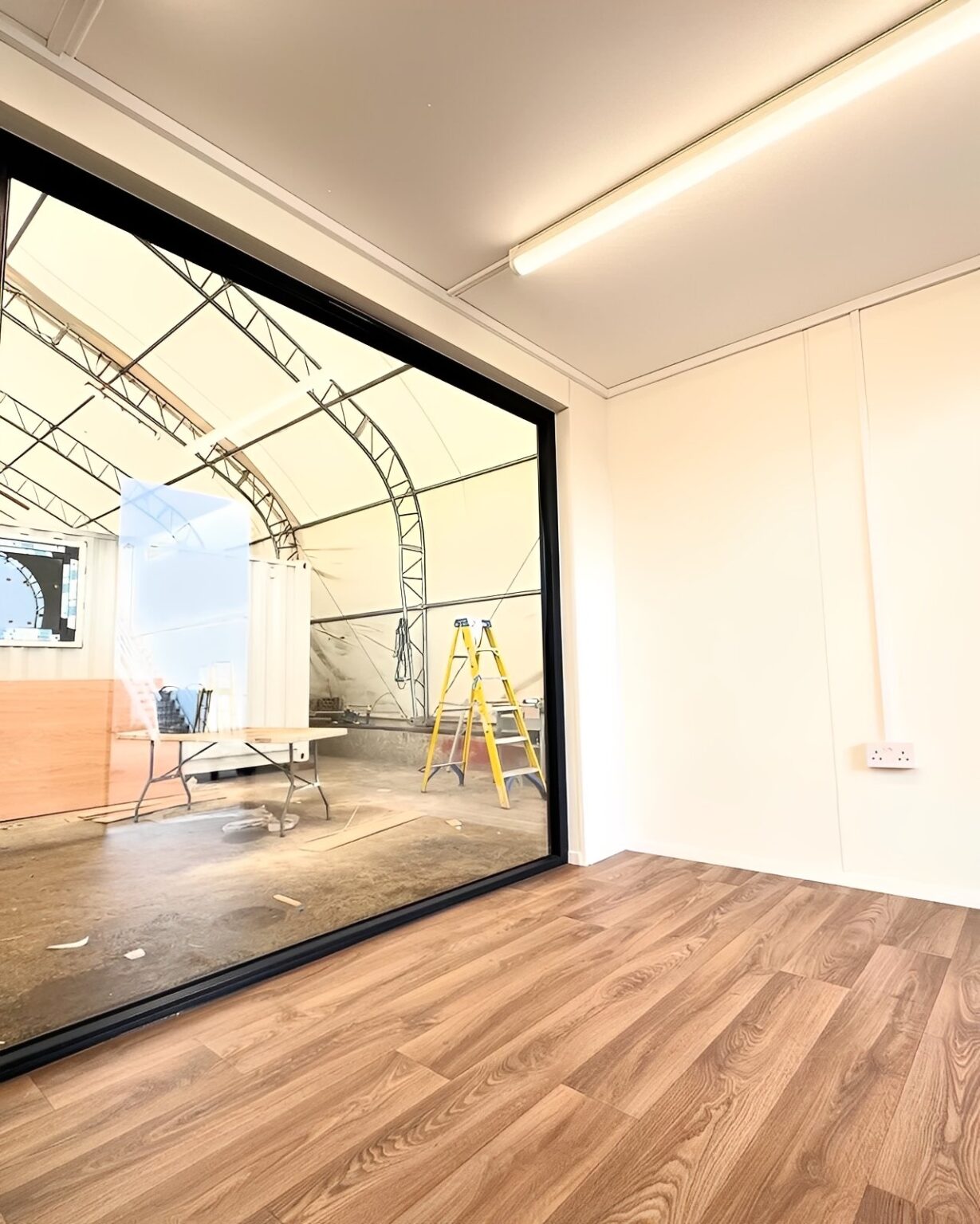 12ft x 8ft Custom Office / Garden Room – Open Plan Portable Building