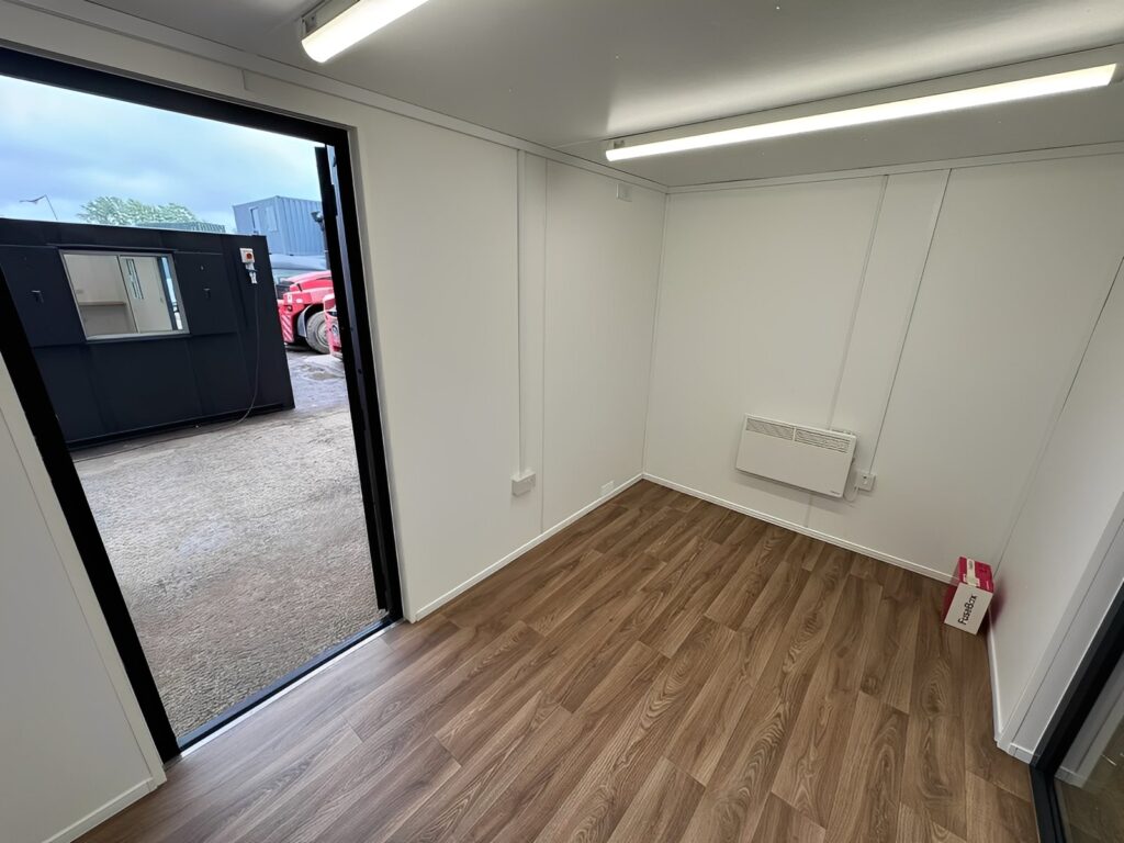 12ft x 8ft Custom Office / Garden Room – Open Plan Portable Building