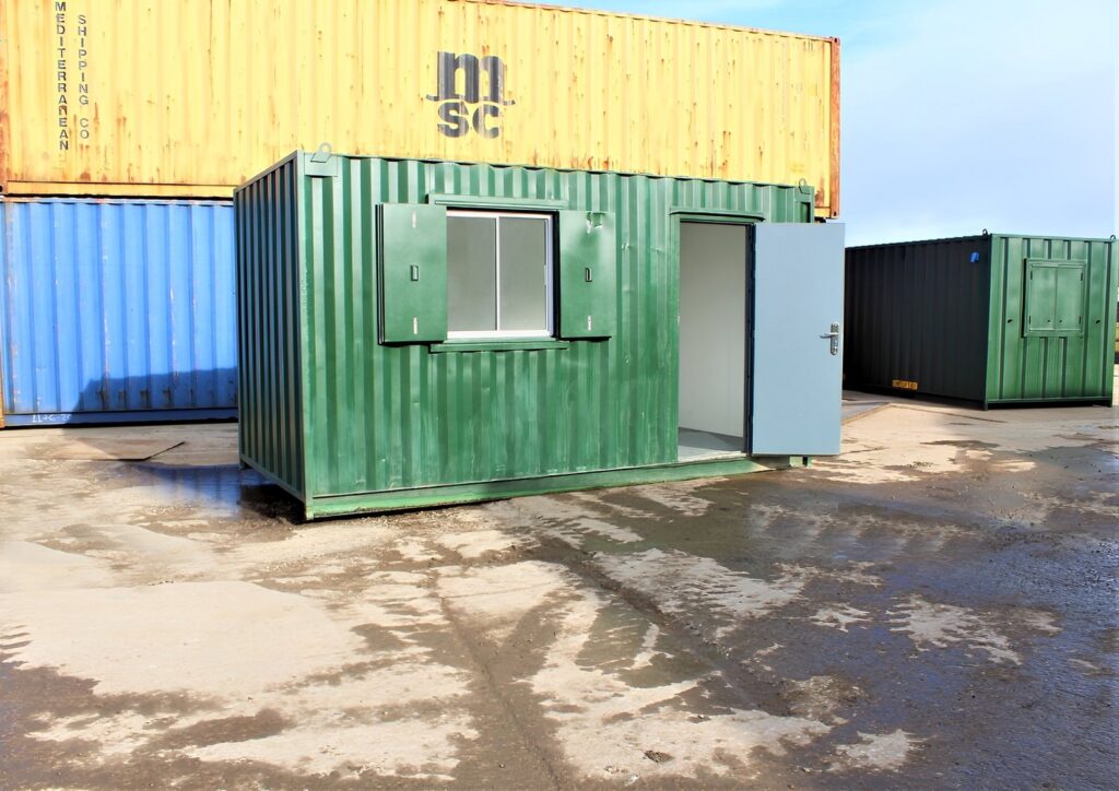 15Ft ModiBox Office
