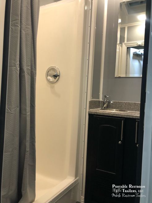 16 Station Portable Shower Trailer | Classic Series