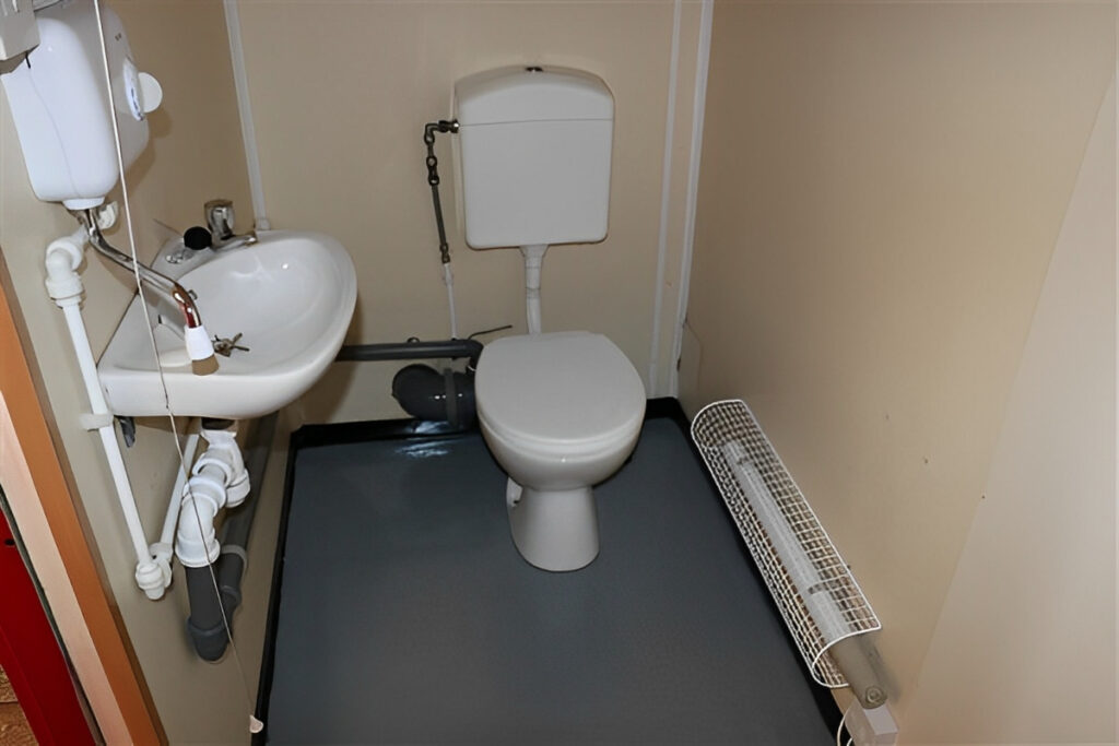 16ft x 9ft Site Office With Toilet