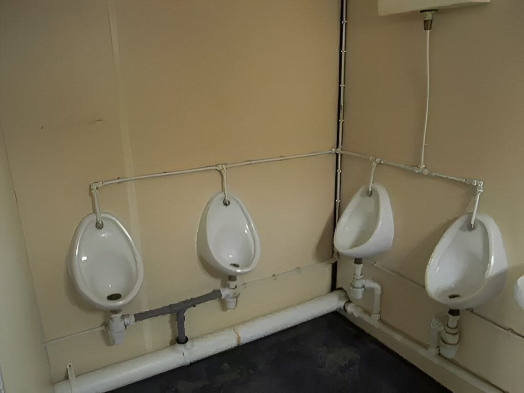 4+1 Anti Vandal Toilet Block