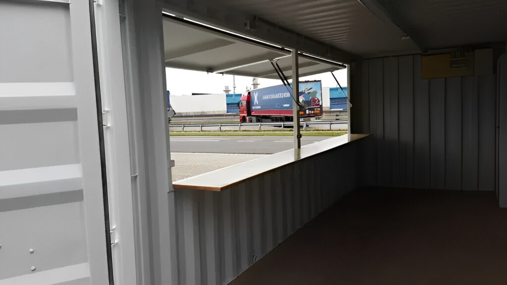 20ft Bar Container