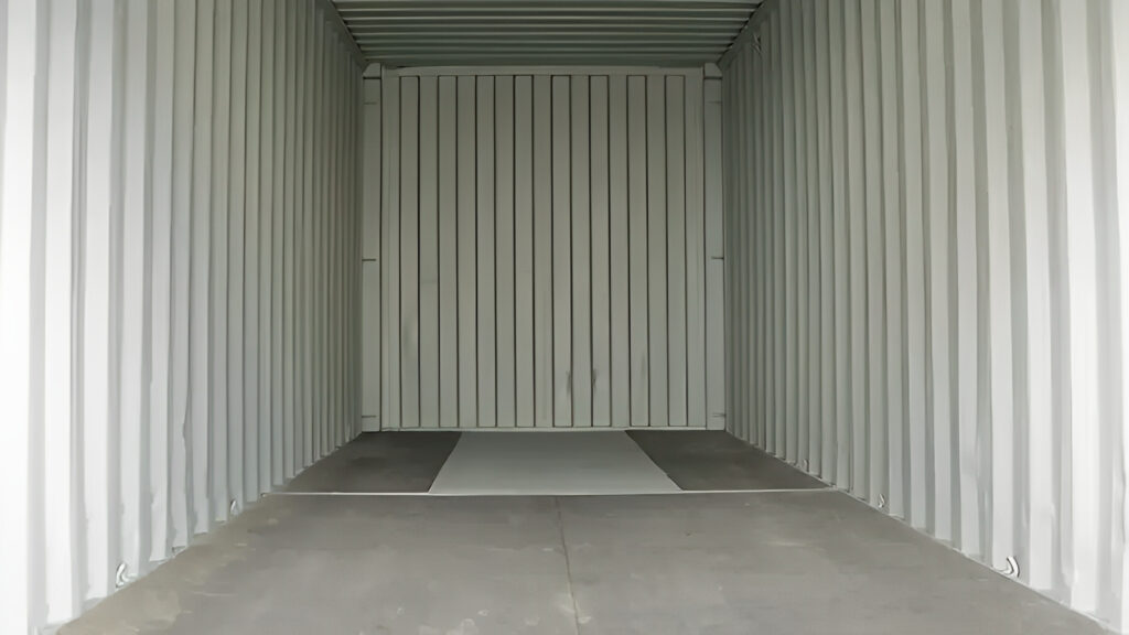 24ft Storage Container With Roll Up Door