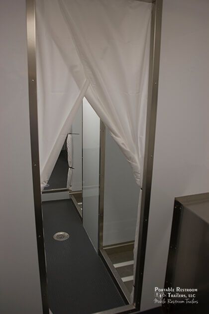 2 Station Shower Environmental Decontamination Trailer with Storage