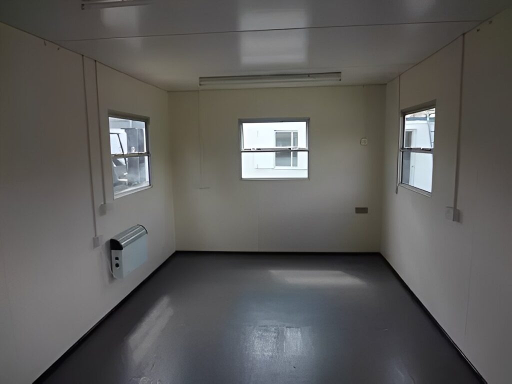 32ft x 10ft Open Plan Portable Office