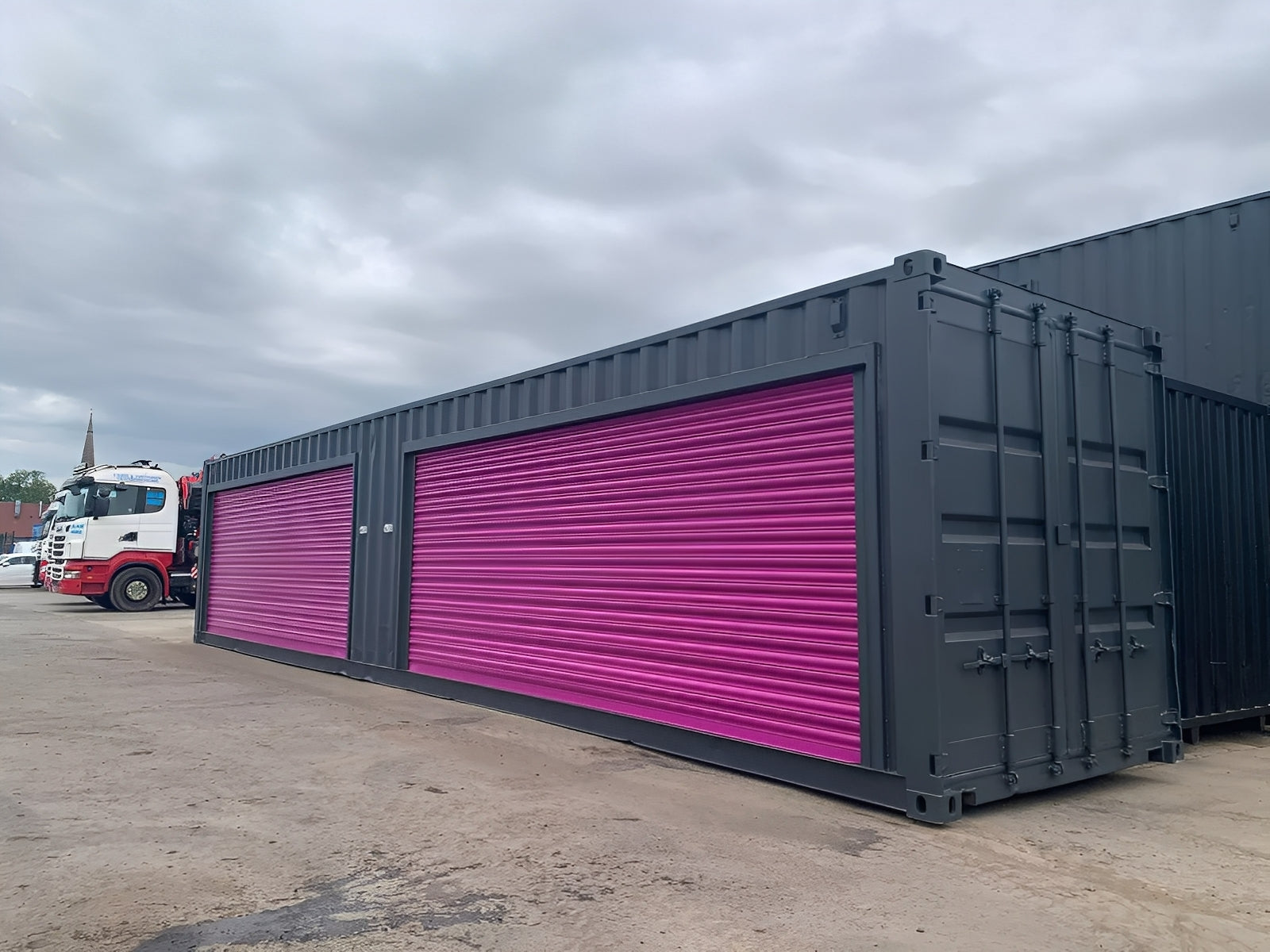 40Ft x 8Ft Shipping Container With Double Roll-Up Doors