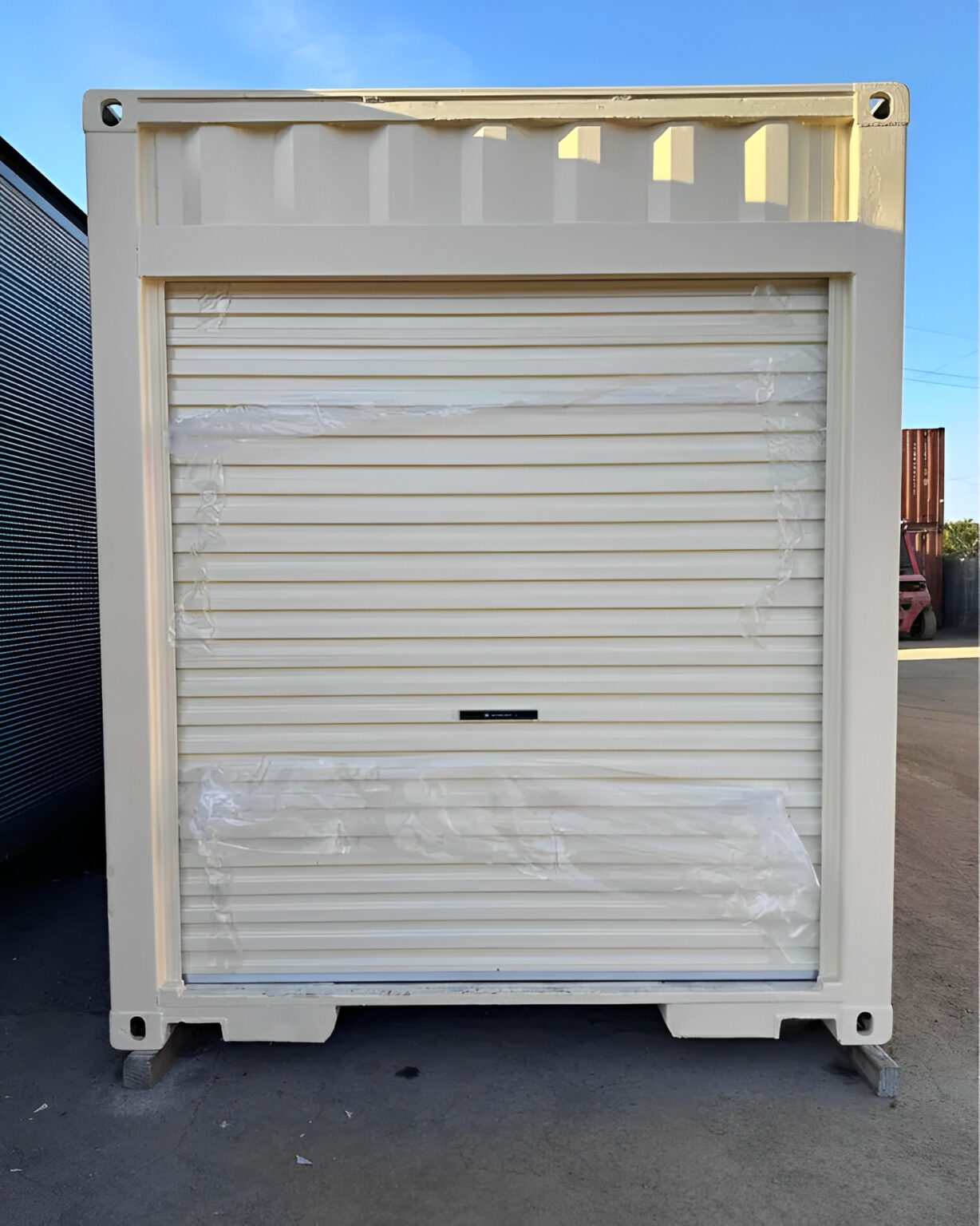 40ft x 8ft Shipping Container with Roll-Up Door