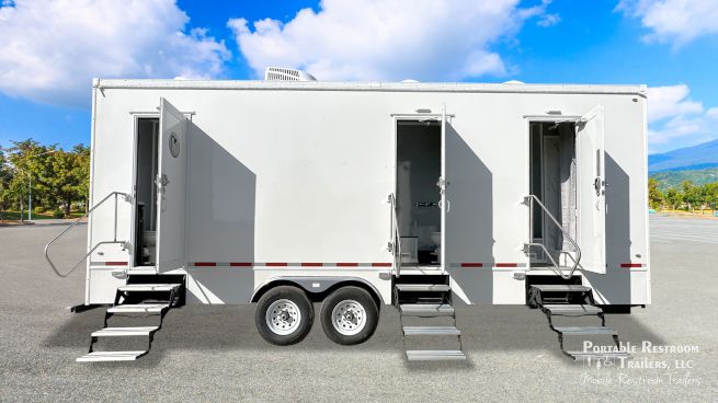 6 Suite Combo Shower Trailer | Classic Series