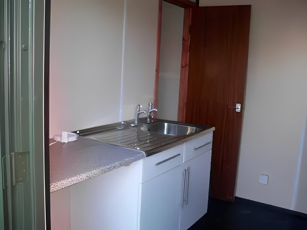 20ft X 9ft Welfare Cabin