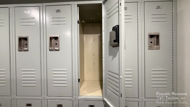 7 Station Shower Trailer Portable Restroom Locker Combo with Laundry | Oahu Series