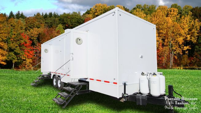 8 Station Portable Shower Trailer | Classic Series