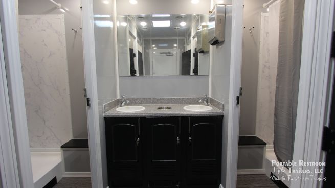 8 Station Portable Shower Trailer | Classic Series - 4 Season Package