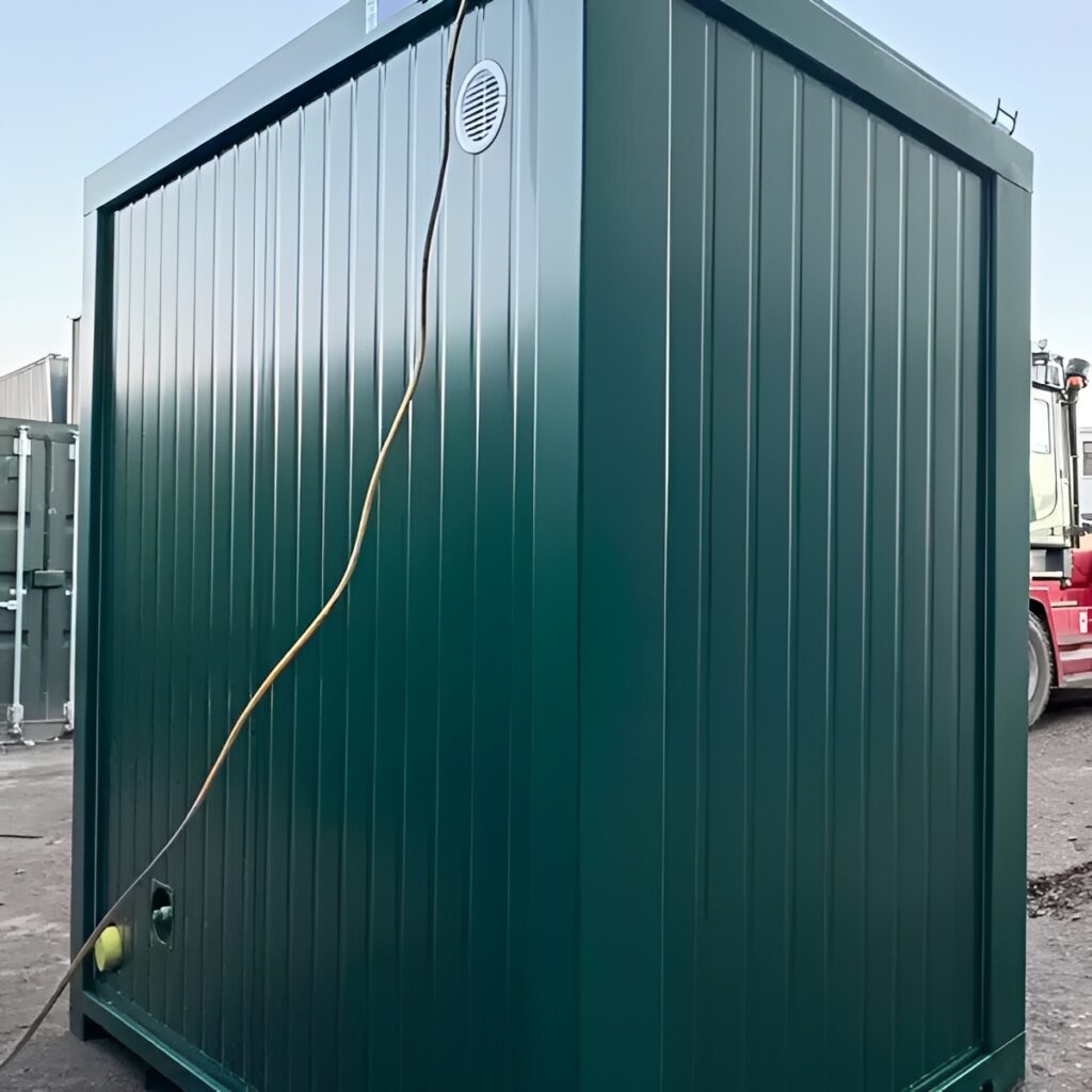 8ft x 5ft Triple Urinal Portable Toilet Block