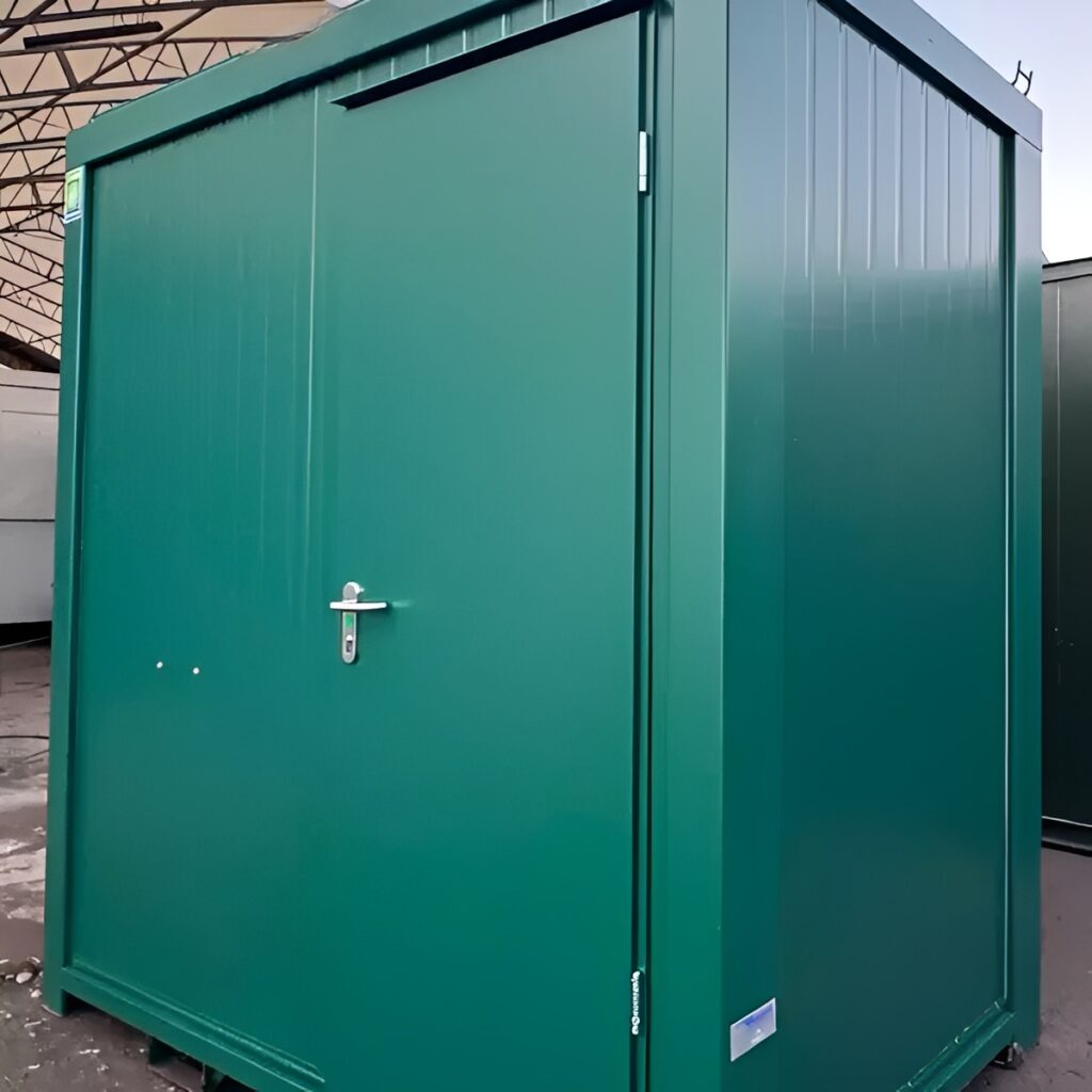 8ft x 5ft Triple Urinal Portable Toilet Block