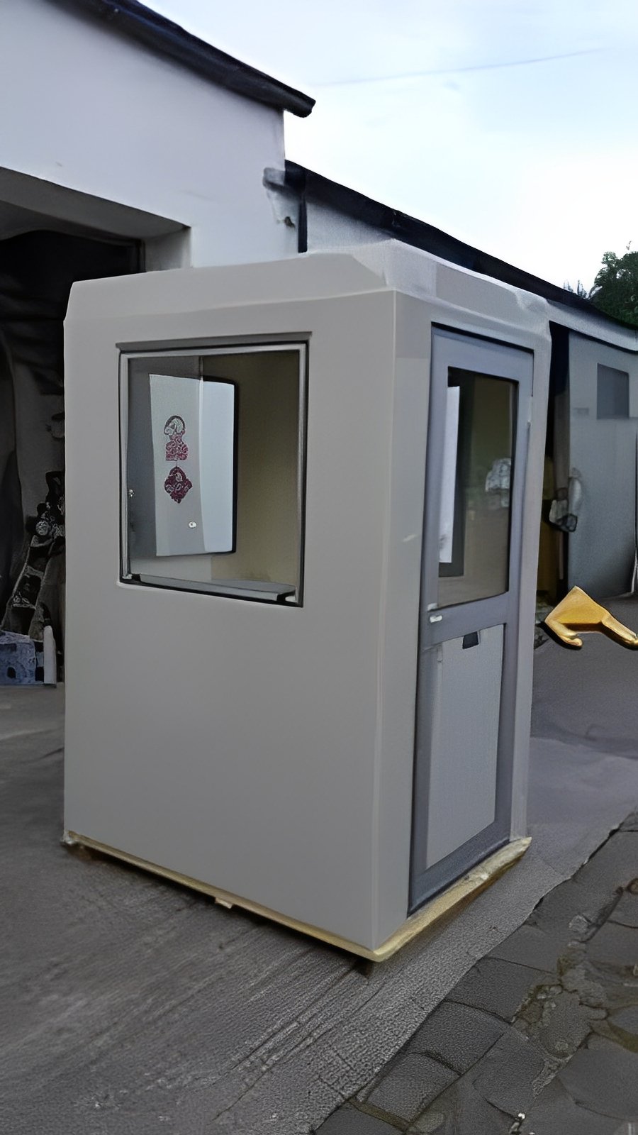 Bespoke Gatehouses / Kiosks Built to Size