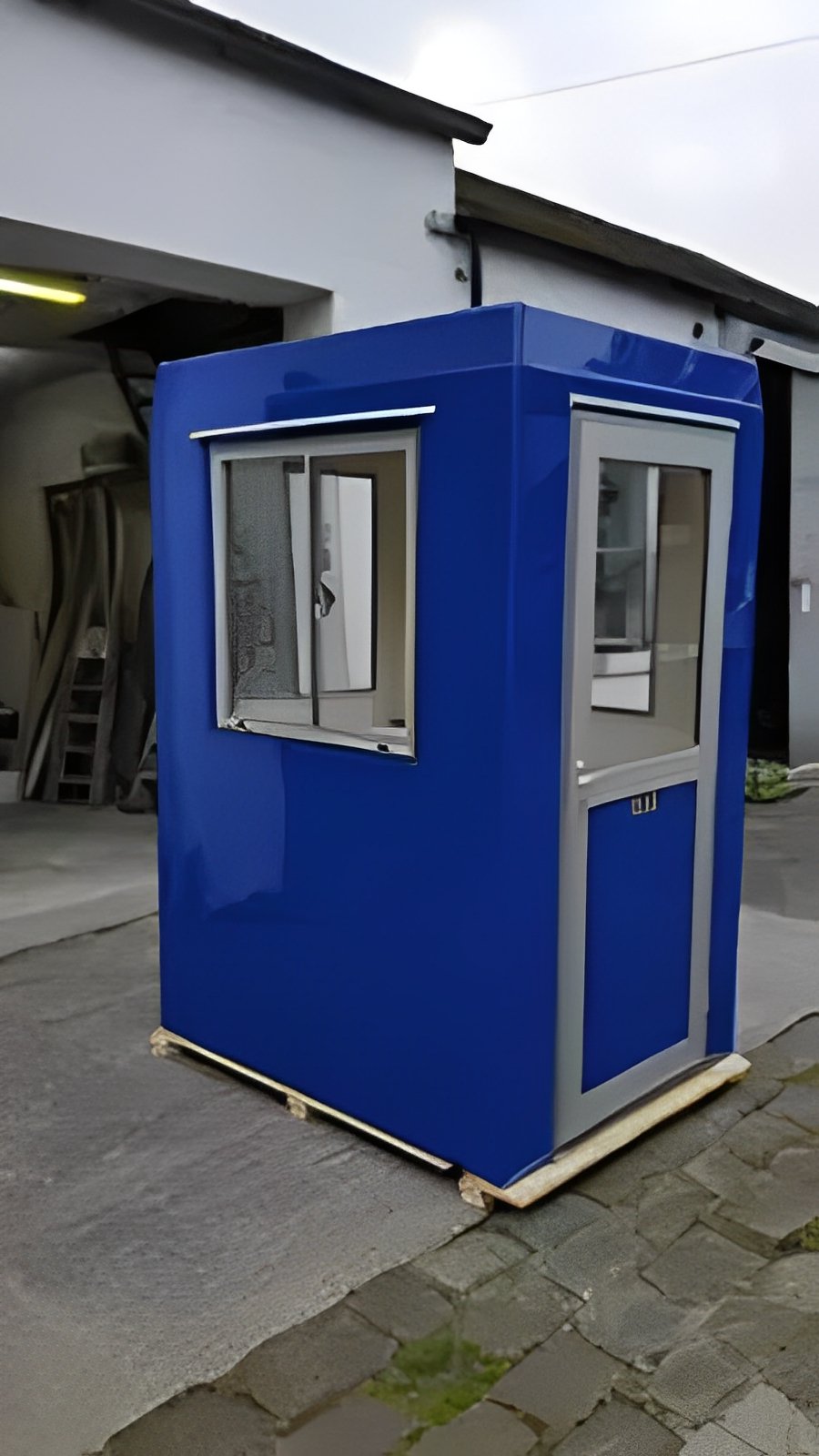 Bespoke Gatehouses / Kiosks Built to Size