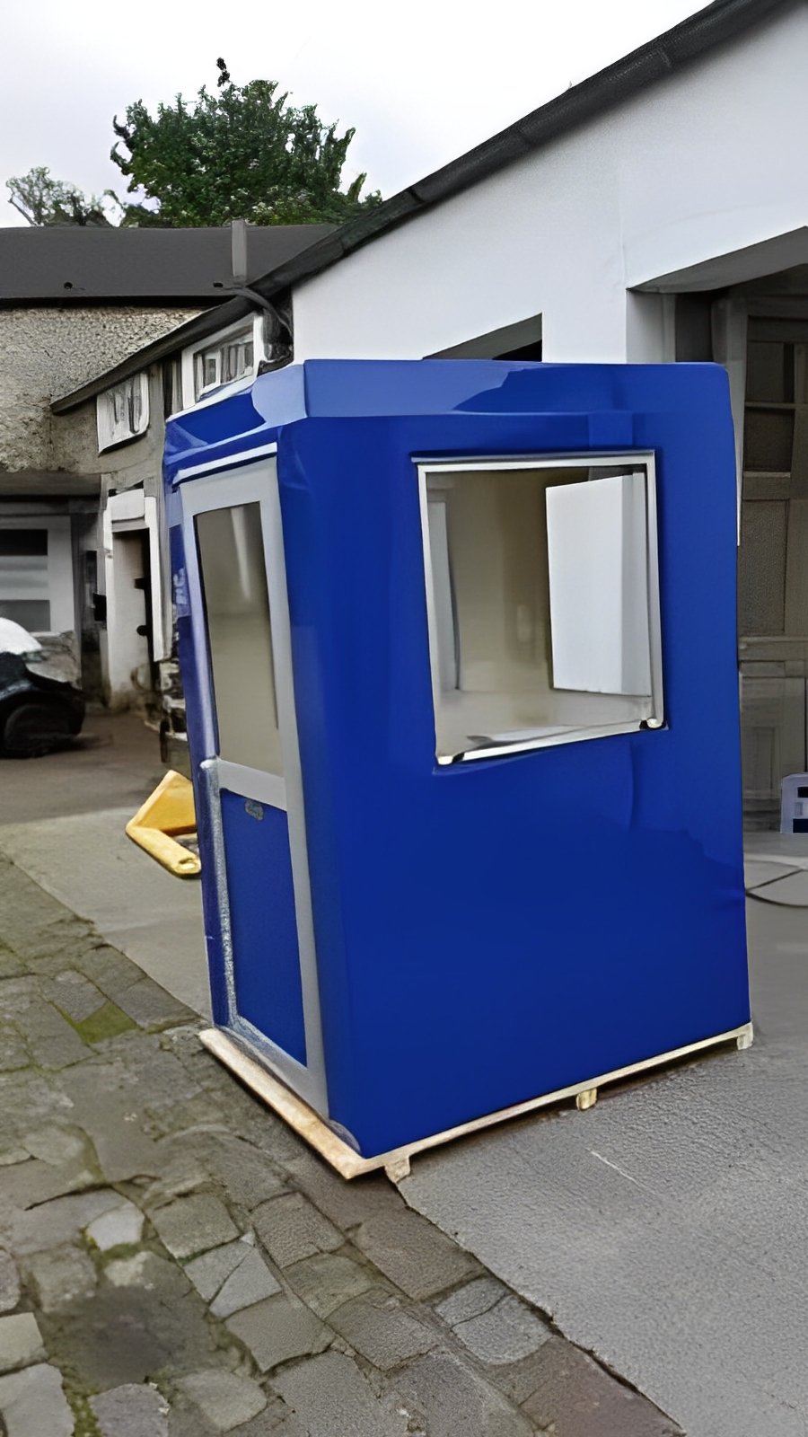 Bespoke Gatehouses / Kiosks Built to Size