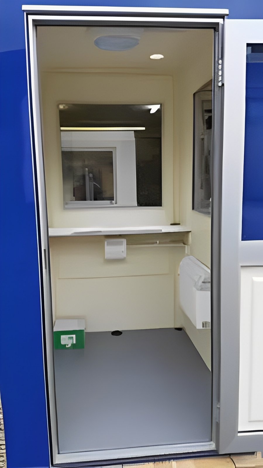 Bespoke Gatehouses / Kiosks Built to Size
