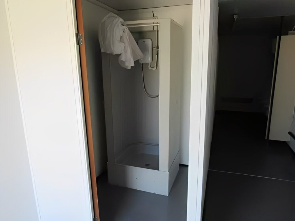 5+1 Anti Vandal Shower Toilet Block