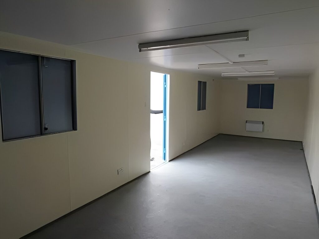 32ft x 10ft Anti Vandal Open Plan Portable Cabin