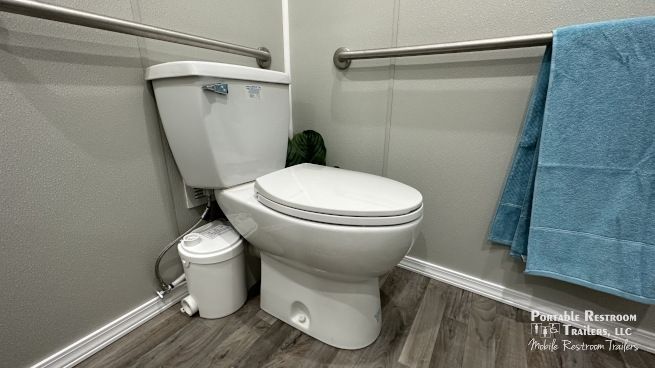 ADA + 2 Station Portable Restroom Shower Trailer Combo | Oahu Series