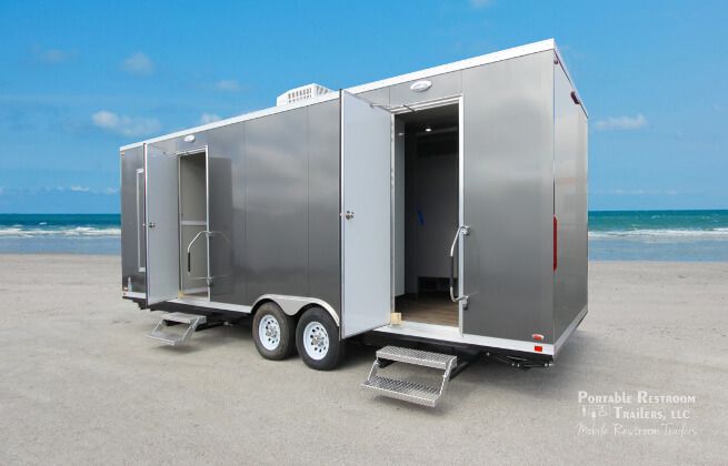 4 Station Shower Trailer / Restroom / Locker Room Combo | Oahu Series