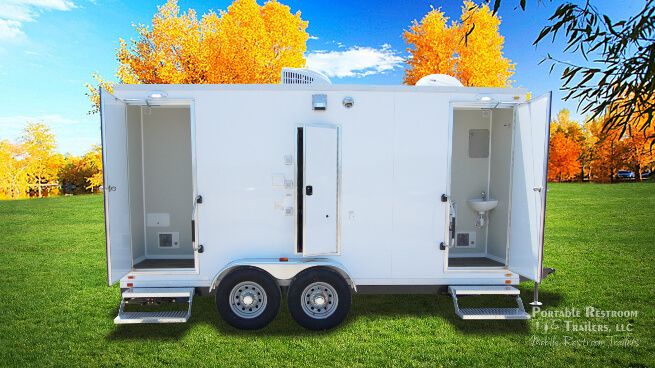 3 Station Shower Trailer with Laundry | Oahu Series