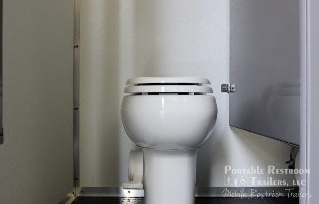 11 Station Shower Trailer Combo - Male Gender Specific | Oahu Series