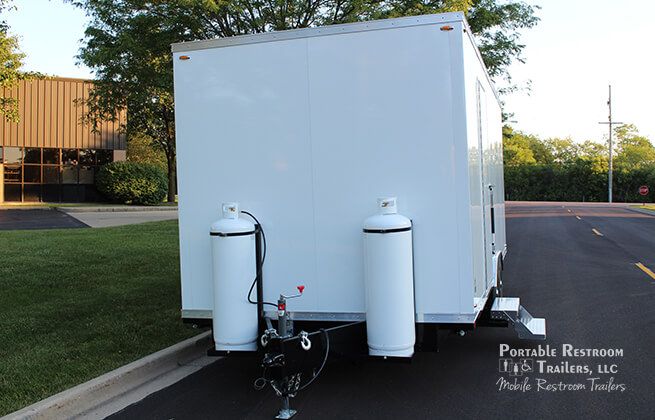 6 Station Shower Trailer with Laundry Room | Oahu Series