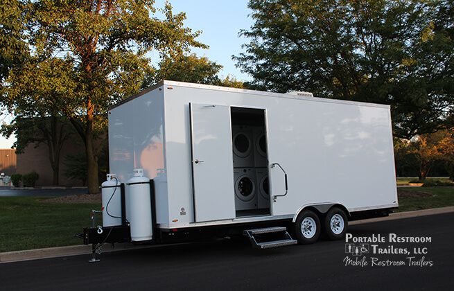 6 Station Shower Trailer with Laundry Room | Oahu Series