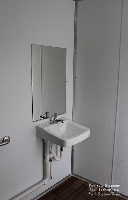ADA Mobile Shower Restroom Combo + 3 Station Skid Unit | Oahu Series