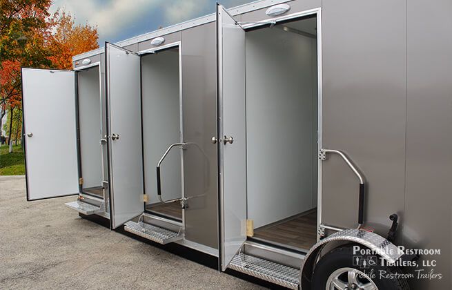 3 Station Shower Trailer Restroom Combo | Oahu Series – All Electric