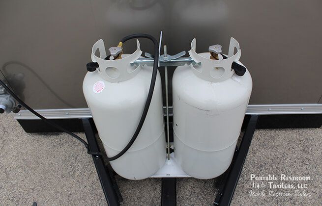 ADA Mobile Shower Restroom Combo + 3 Station Skid Unit | Oahu Series