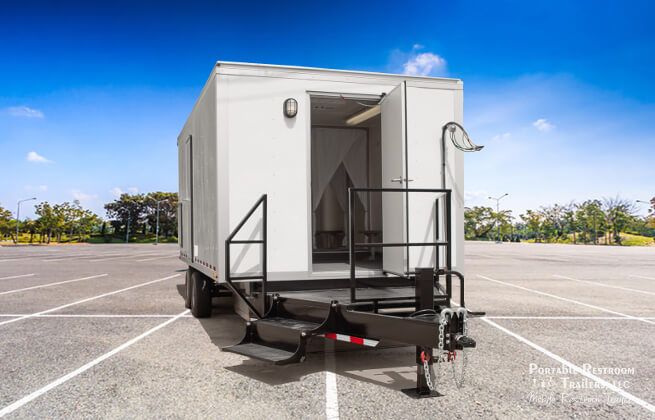 2 Station Shower Environmental Decontamination Trailer with Storage