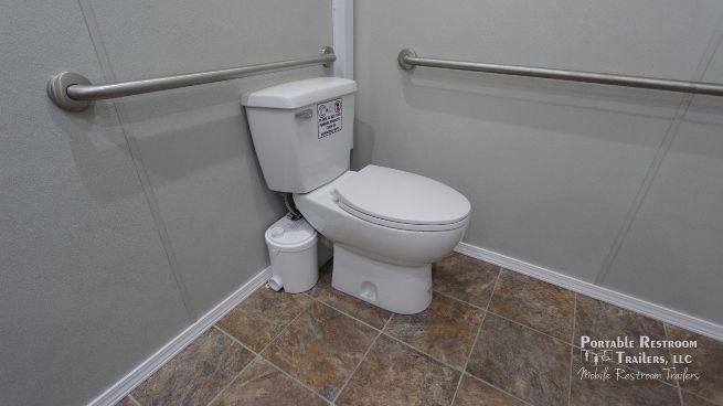 ADA Shower Trailer / Restroom + 1 Station Combo | Oahu Series