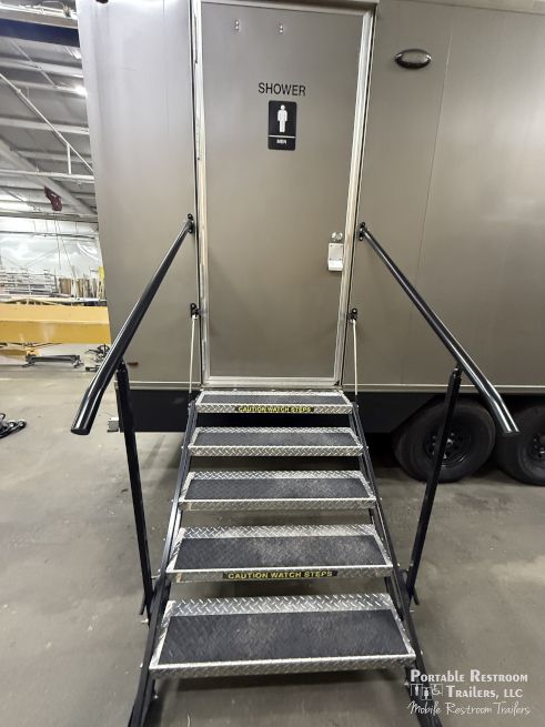 USED 6 Station Mobile Shower Trailer | Endurance - 3 Season